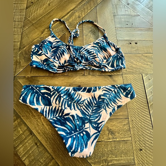 Tori Praver Seafoam Pink/Blue Palm Leaf Print Strappy Racer Back Bikini Set NWOT - Picture 4 of 6